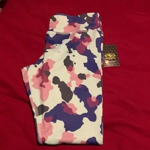 Girls leggings. clean, pet/smoke free home.